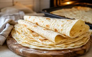 Домашний тонкий лаваш, который остаётся мягким после духовки