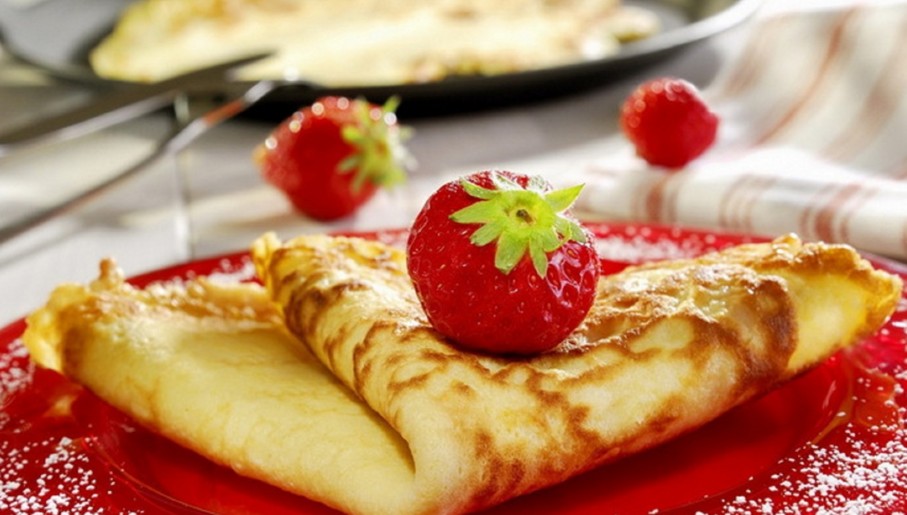 С клубникой